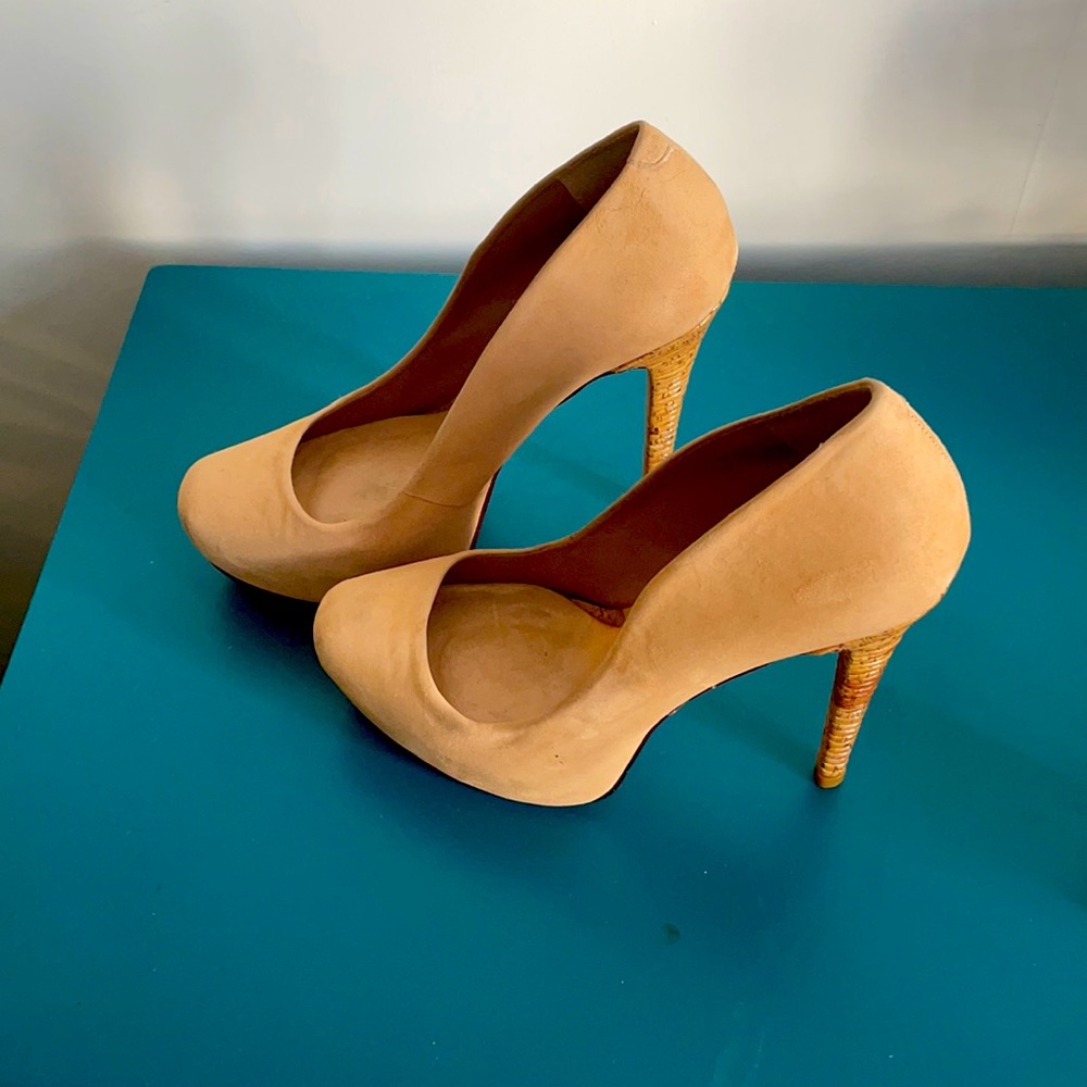Schultz Heels